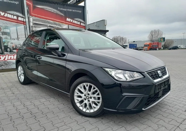 Seat Ibiza cena 46500 przebieg: 76818, rok produkcji 2019 z Brzeg małe 106